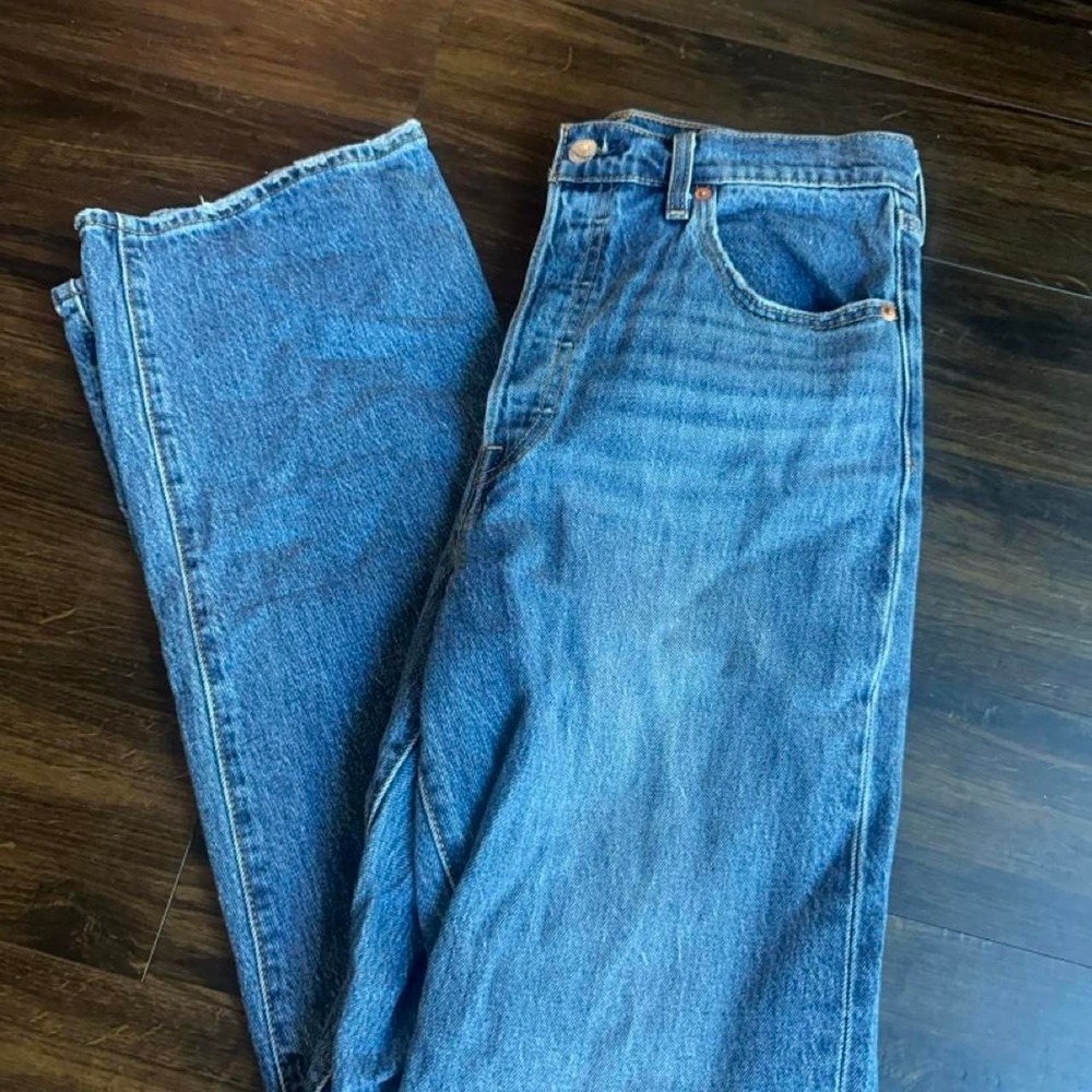 Levi's Premium Ribcage Straight Jeans Size 29